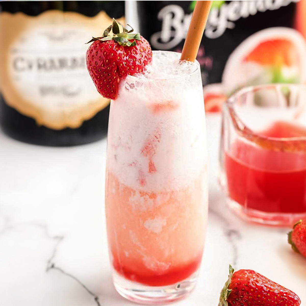 Mixology - Champagne Mixes: Love Potion #9 Strawberries & Cream, Shot