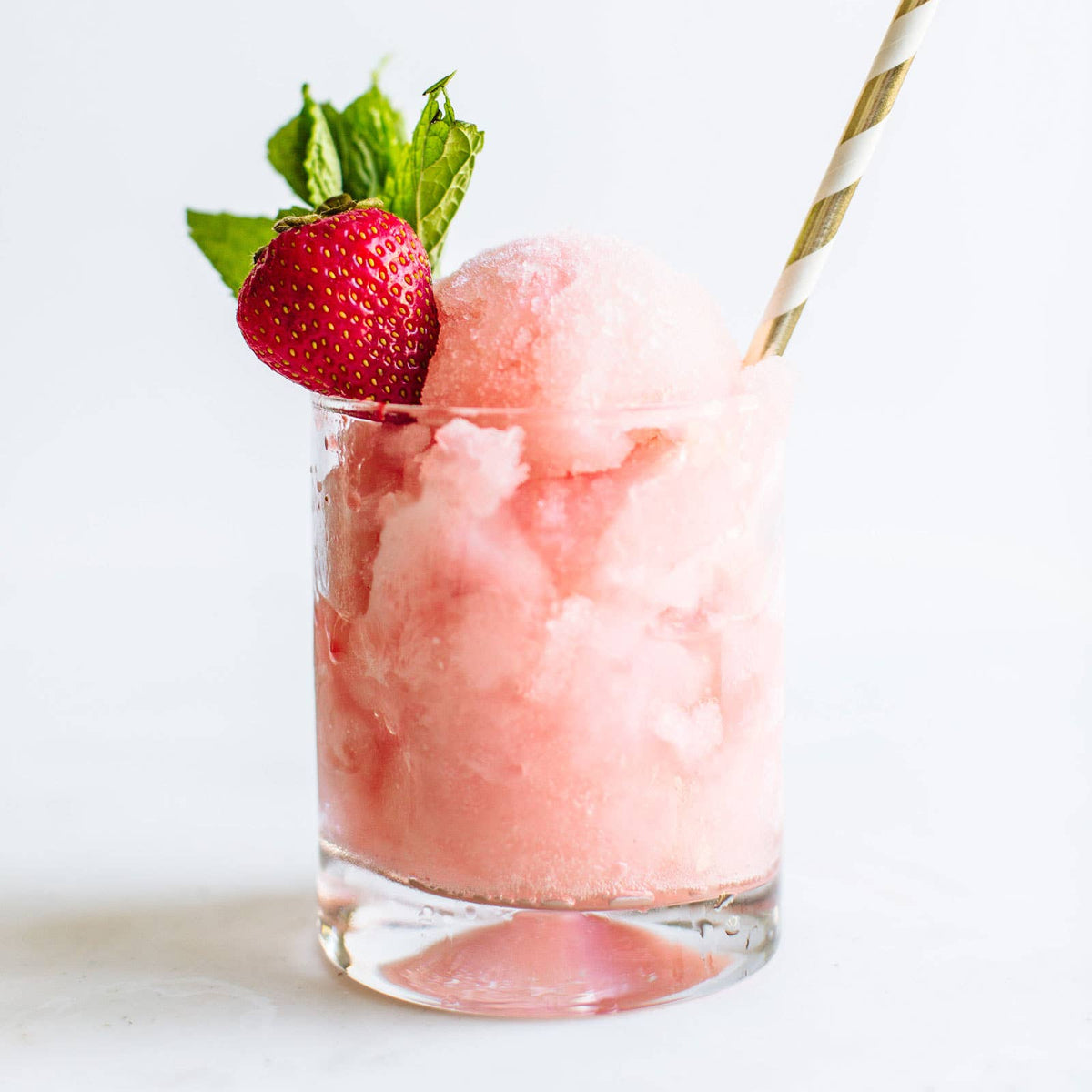 Mixology - Frosé All Day: Shot