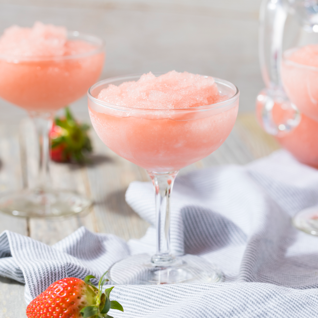 Mixology - Champagne Mixes: Pink Flirtini, Shot