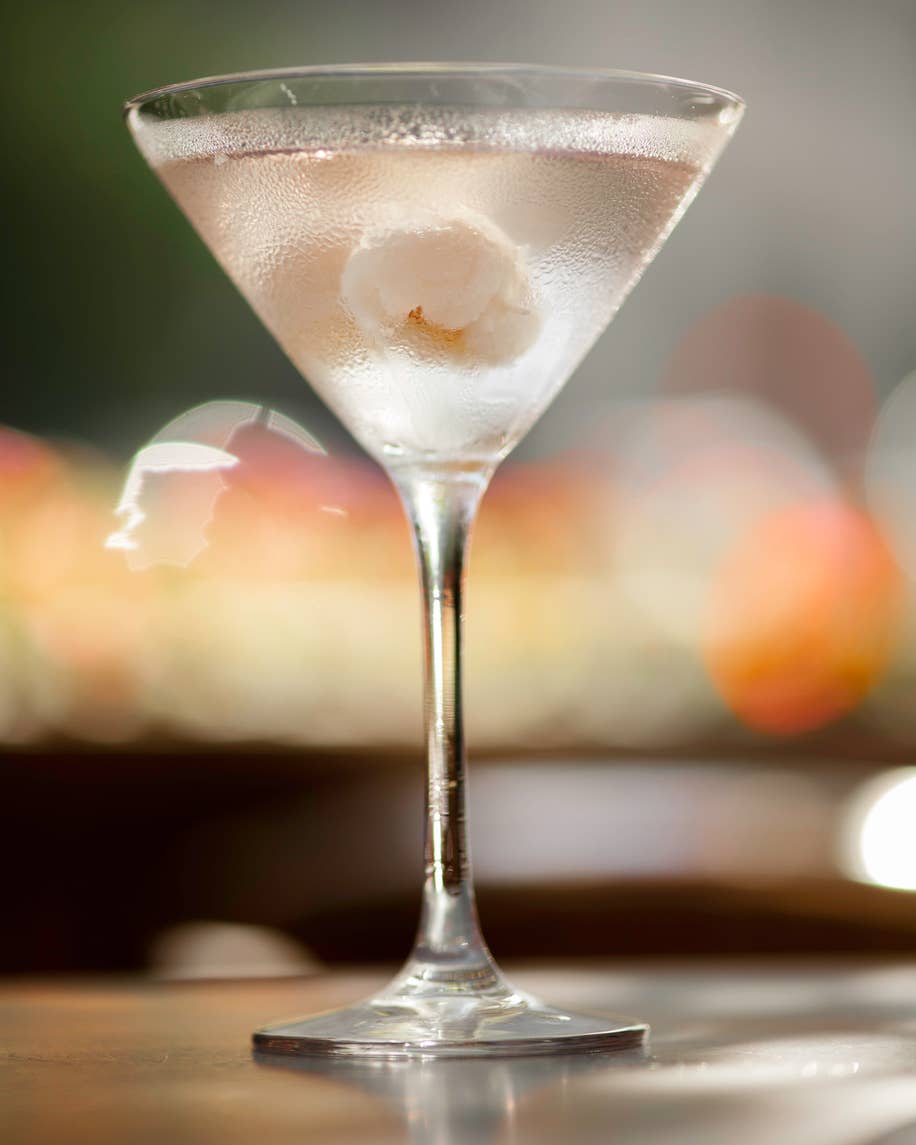 Mixology - Champagne Mixes: Pink Flirtini, Shot